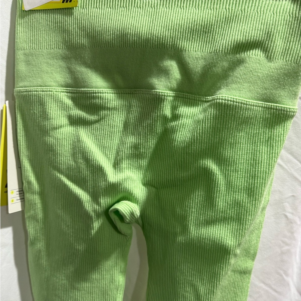 All in Motion Lime Green Leggings - Picture 5 of 6